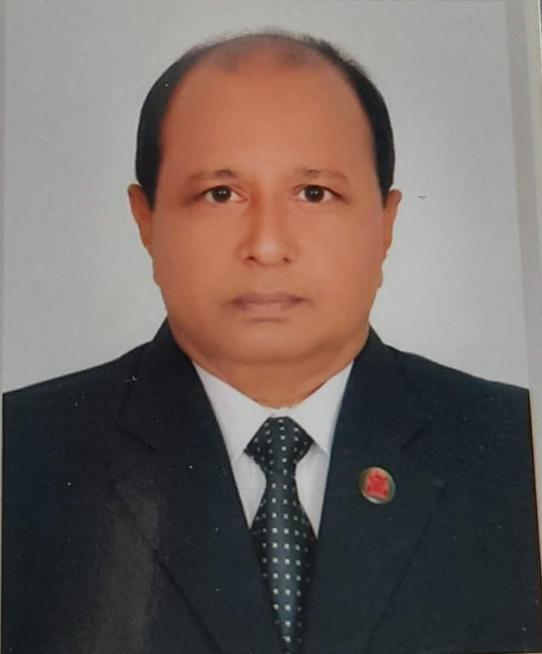 দেশবাসীকে ঈদ শুভেচ্ছা জানিয়েছেন  জাতীয় পার্টির কেন্দ্রীয় কমিটির ভাইস চেয়ারম্যান এড কাইয়ুম