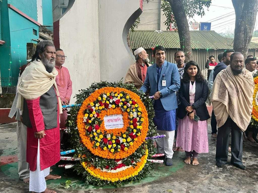 বিভিন্ন কর্মসুচীর মধ্য দিয়ে বিজয় দিবস পালন করলেন গফরগাঁও উপজেলা প্রশাসন