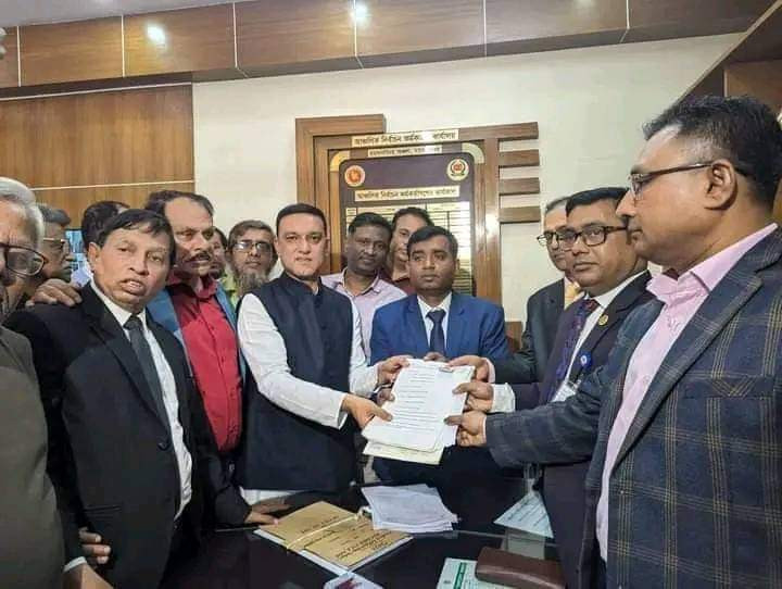 ময়মনসিংহ সিটি কর্পোরেশন নির্বাচনে মেয়র পদে মনোনয়ন জমা দিলেন টিটু