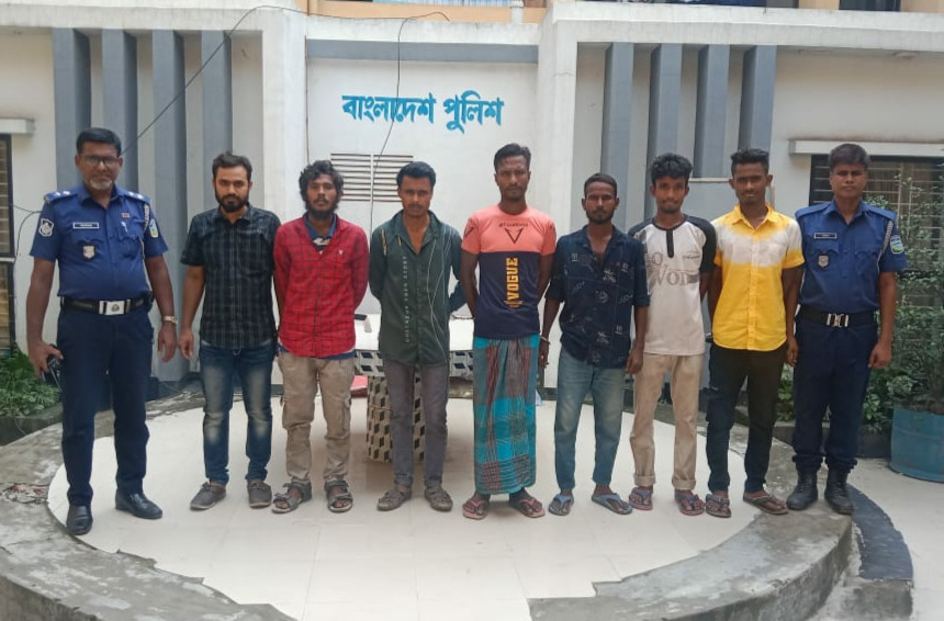 ময়মনসিংহ কোতোয়ালী মডেল থানা পুলিশের অভিযানে গ্রেফতার -৮