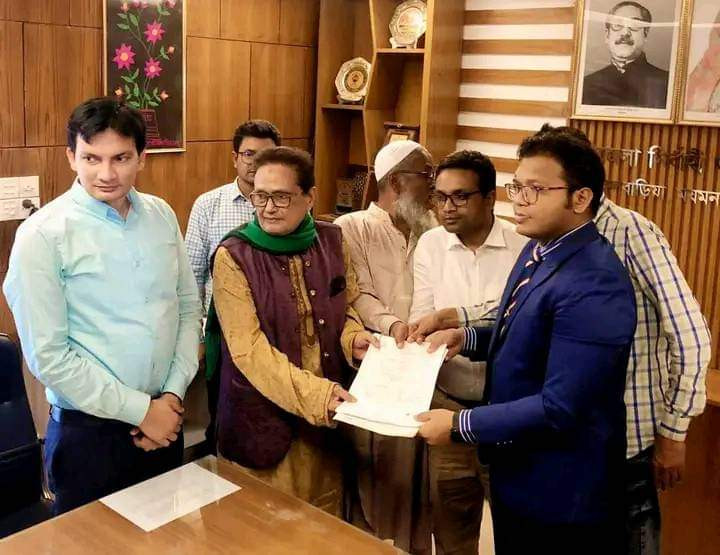 ময়মনসিংহের ফুলবাড়িয়ায় মনোনয়ন ফরম দাখিল করেন ৯ পার্থী