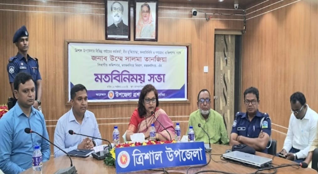 জলাবদ্ধতা নিরসনে জনপ্রতিনিধি,প্রশাসন ও মৎস্য খামারের মালিকদের এক হয়ে কাজ করতে হবে’