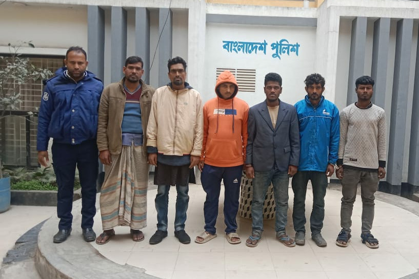 ময়মনসিংহ কোতোয়ালী মডেল থানার অভিযানে  গ্রফতার - ১০