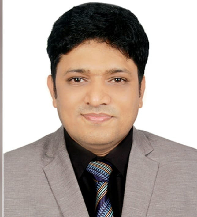 পেশাগত সততা ও দক্ষতায় শুদ্ধাচার পুরস্কার পেলেন মাদরাসা অধিদপ্তরের ডিডি জাকির হোসেন