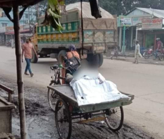 তারাকান্দায় অর্ধগলিত নারীর লাশ উদ্ধার