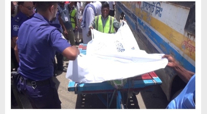 আগুন নিভাতে যেয়ে ফায়ার সার্ভিসের চালকসহ দুইজন নিহত