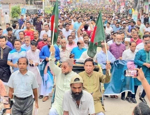 ময়মনসিংহে উন্নয়ন প্রচারে জেলা আওয়ামী লীগের গণ মিছিল ও শোভাযাত্রা