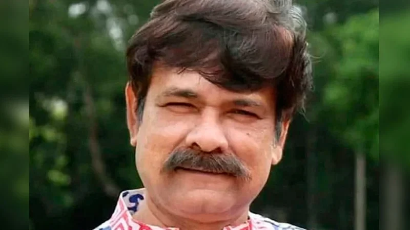 পদত্যাগ করলেন বাংলা একাডেমির মহাপরিচালক