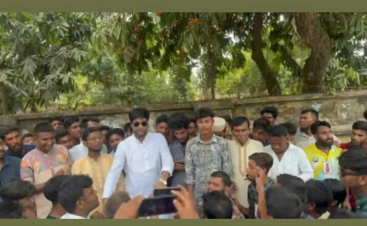 সদর উপজেলাকে উন্নয়নের রুল মডেল হিসাবে গড়তে দোয়া ও ভোট চাই-আলভী