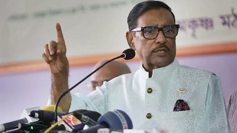 শিক্ষার্থীরা সর্বোচ্চ আদালতের বিরুদ্ধে শক্তি প্রদর্শন করছেন